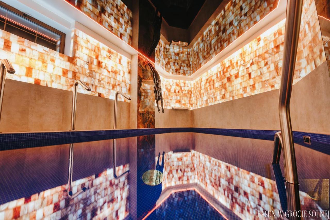 Hotel Era Świeradów-Zdrój エクステリア 写真